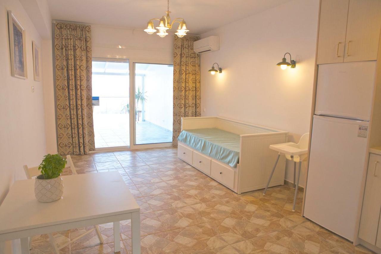 Mediterranean Sandy Beach Apartment Tolo Exterior photo